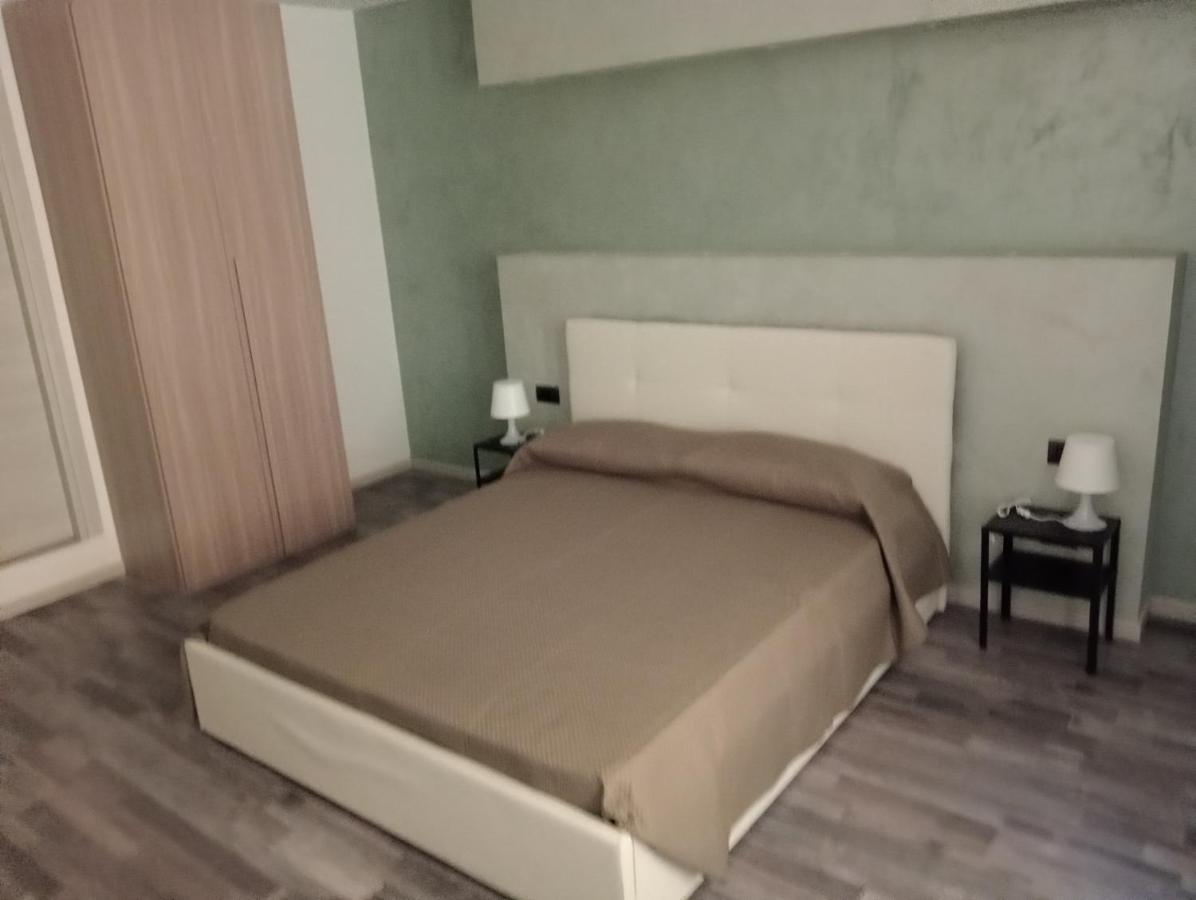 Santiago Rooms Caltagirone Eksteriør billede
